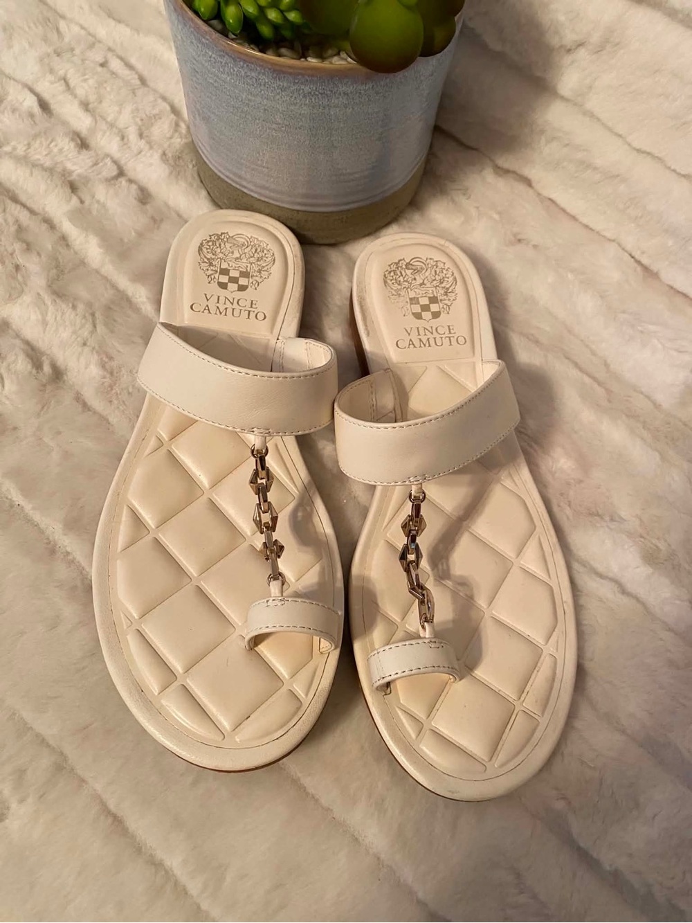 Great Condition Vince Camuto Sandals